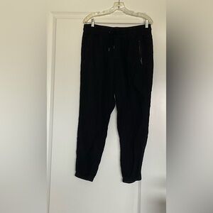 Athleta Retreat Linen Jogger Pants Black